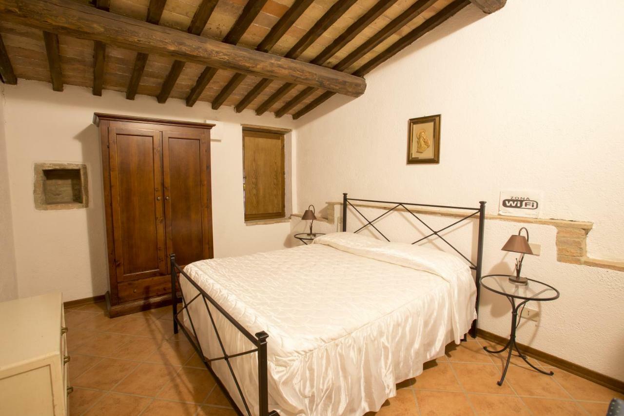 Agriturismo Oria Bianca Villa San Quirico dʼOrcia Kültér fotó